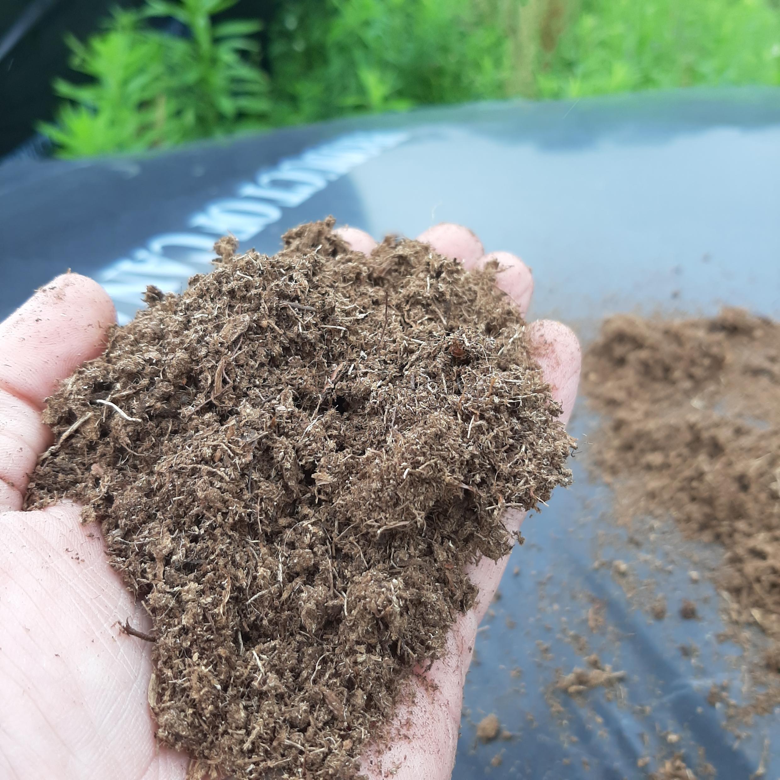 Lambert Peat and Professional Growing Mixes Hero Image