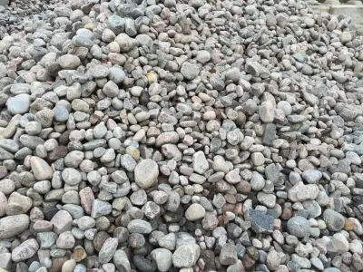 2"-4" River Rock